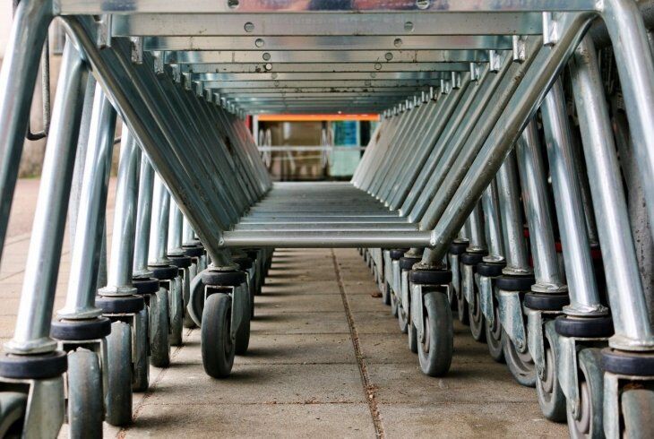 Carrinhos para transporte de equipamentos: guia técnico completo